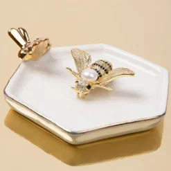 Royal Collection Shop Gold Bee Brooch Fashion