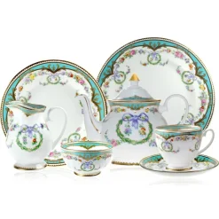 Royal Collection Shop Great Exhibition Salad Plate Hot