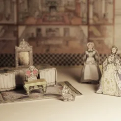 Royal Collection Shop Queen Mary'S Dolls' House Fudge Tin Best